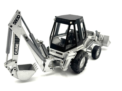 1/35 Case 5880 Silver Anniversary