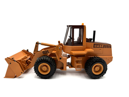 1/35 Case 621 Pay Loader