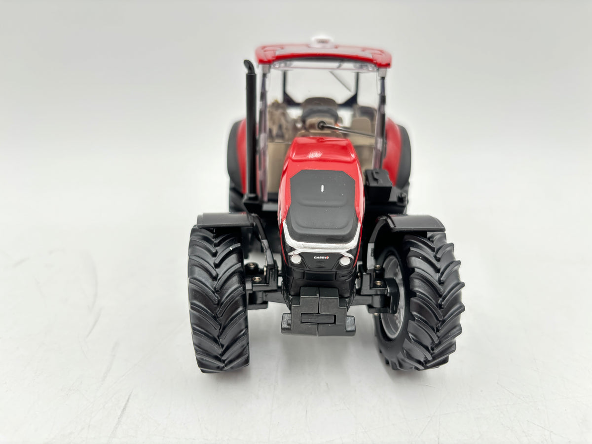1/32 CASE IH Farmall 12C Utility Tractor
