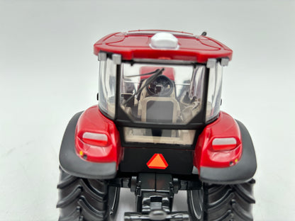 1/32 CASE IH Farmall 12C Utility Tractor
