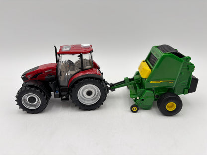 1/32 CASE IH Farmall 12C Utility Tractor