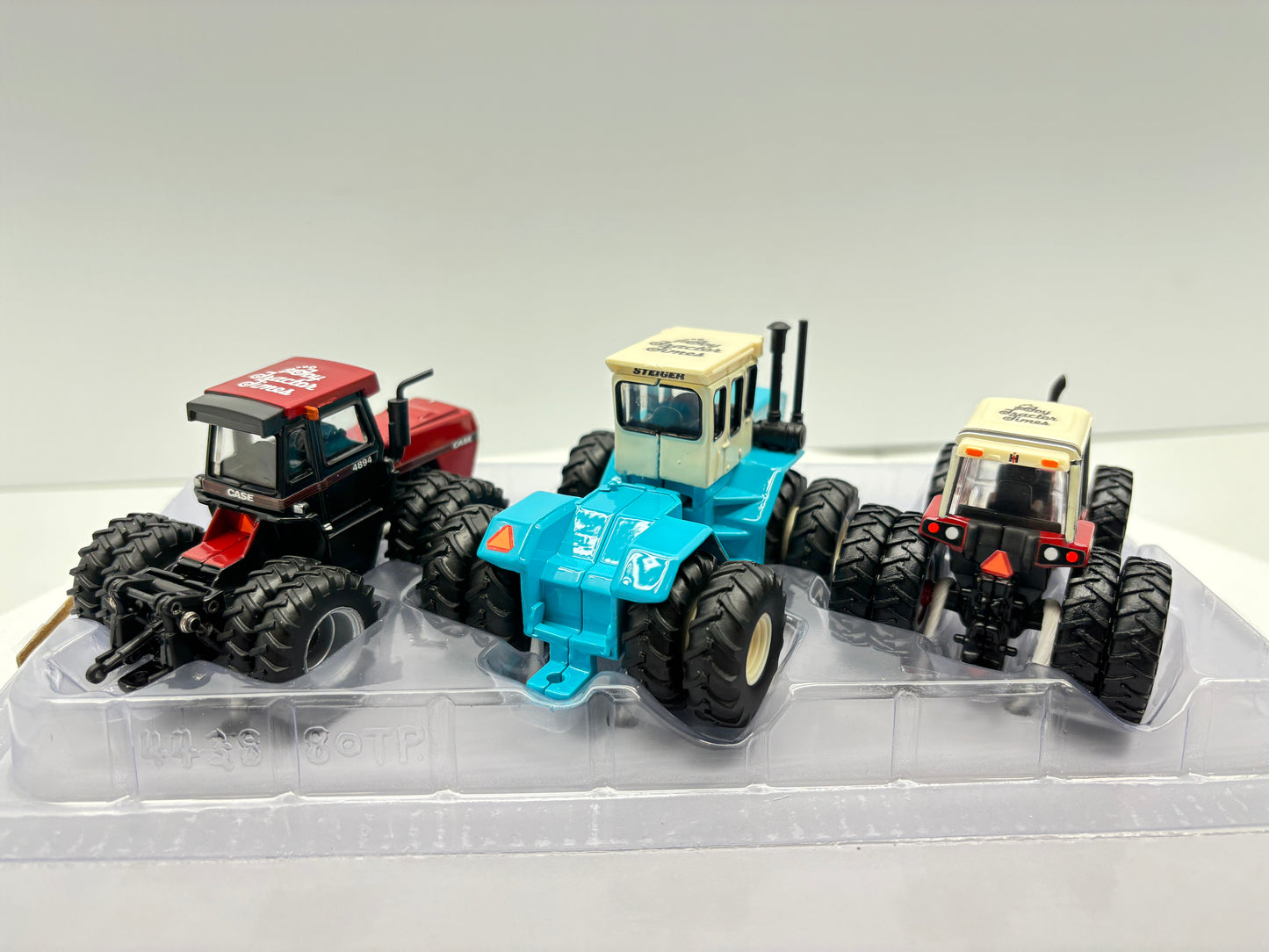 1/64 Case IH 40th TTT