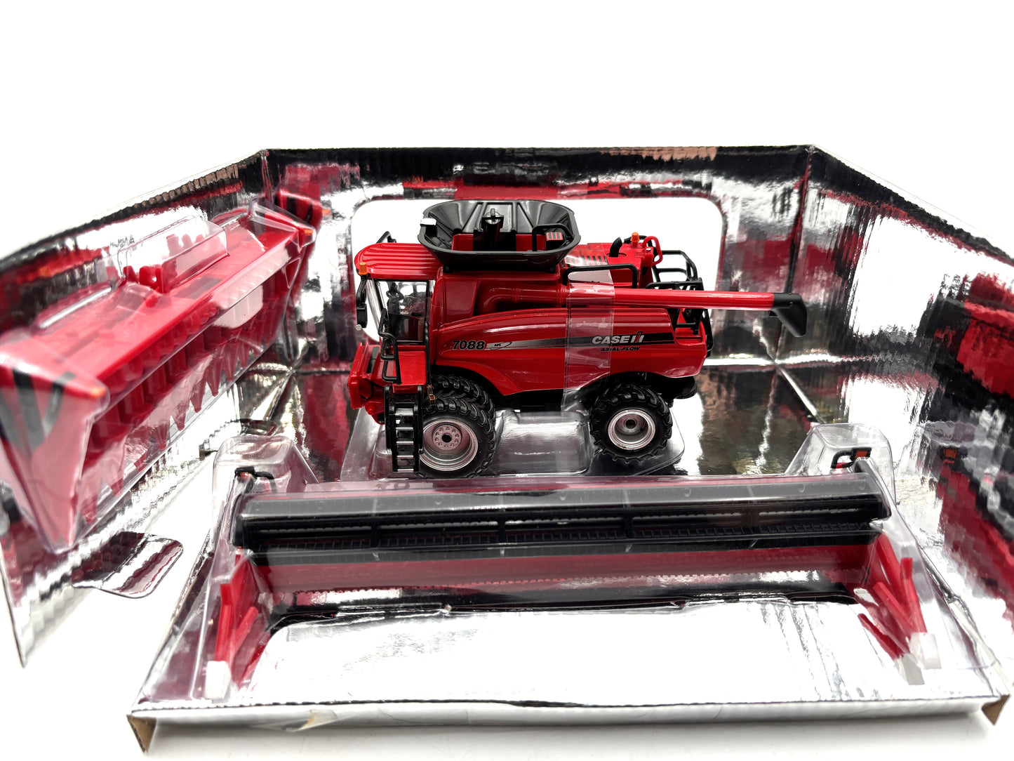 1/64 Case IH 7088 Authentics #1