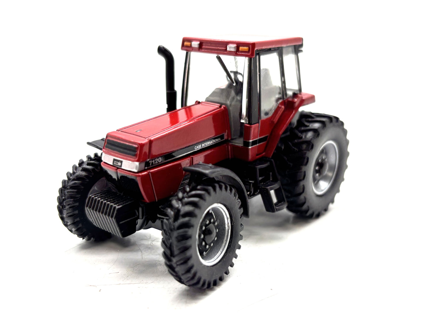 1/64 Case IH 7120 Magnum Prestige