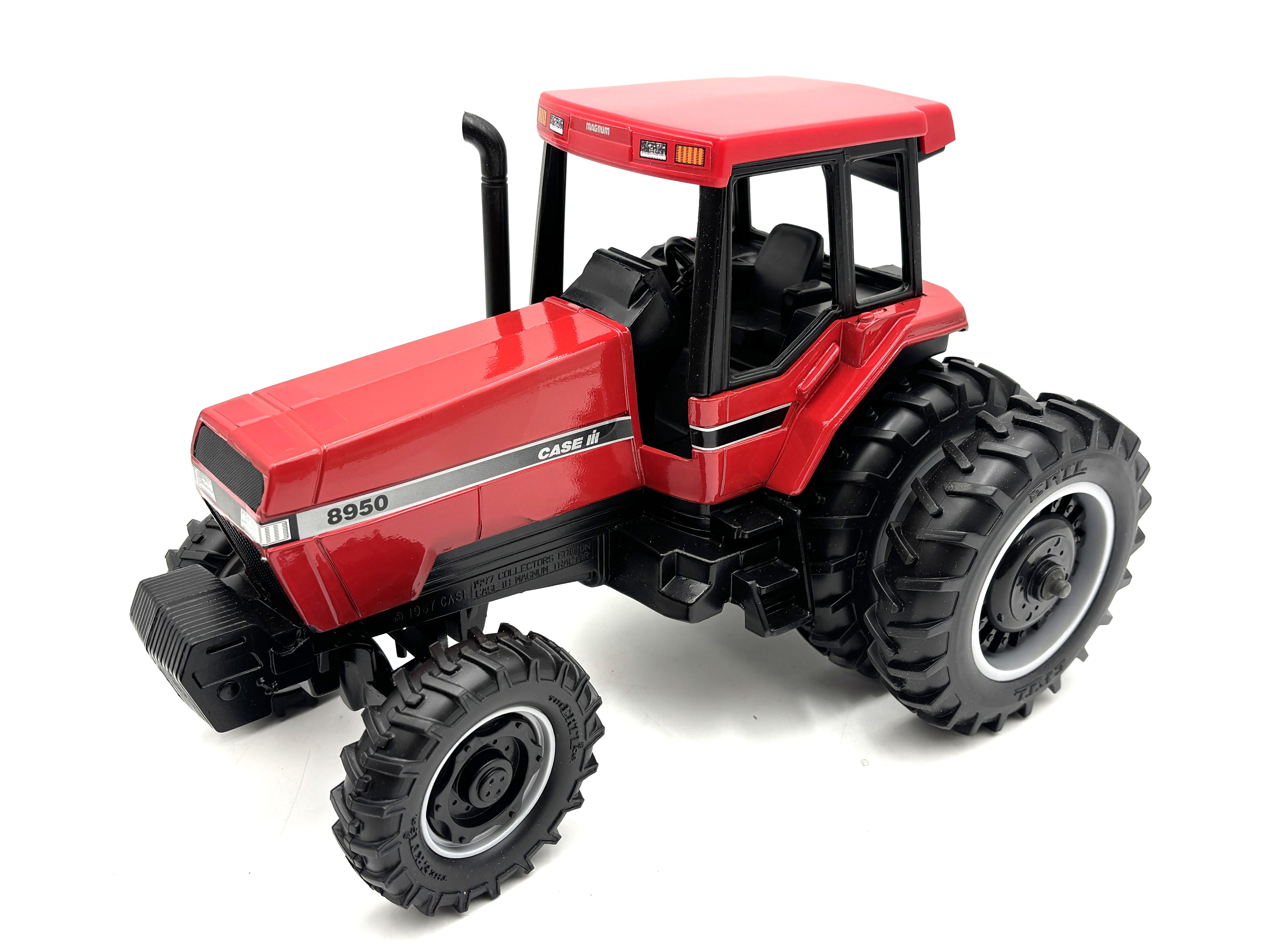 1/16 Case IH 8950 Magnum Collector's Edition