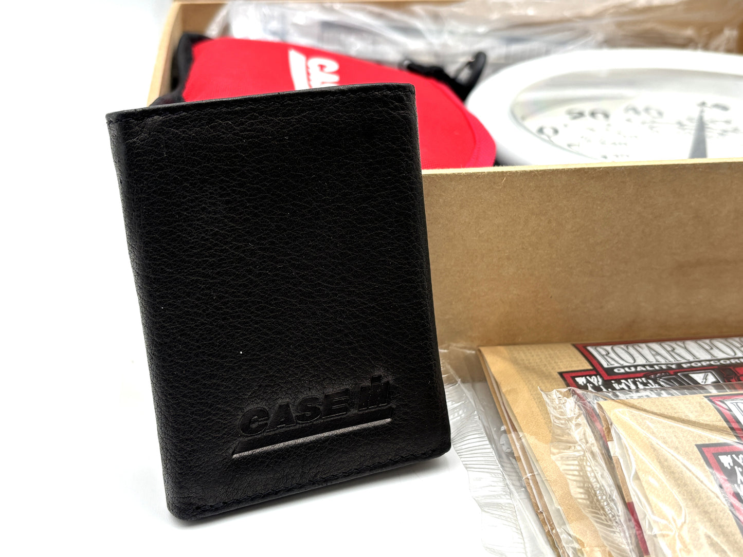 Case IH Customer Gift set for MX Magnum Tractors