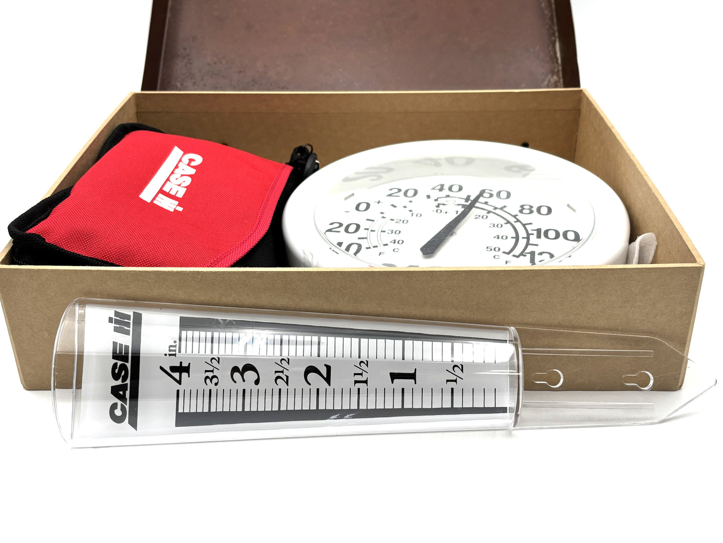 Case IH Customer Gift set for MX Magnum Tractors