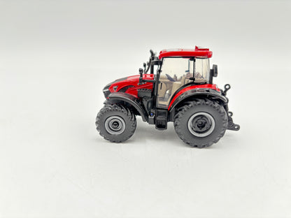 1/64 Case IH Farmall 120C Prestige