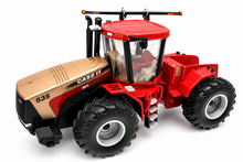1/32 Case IH Magnum 305 and Steiger 535 20th Anniversary