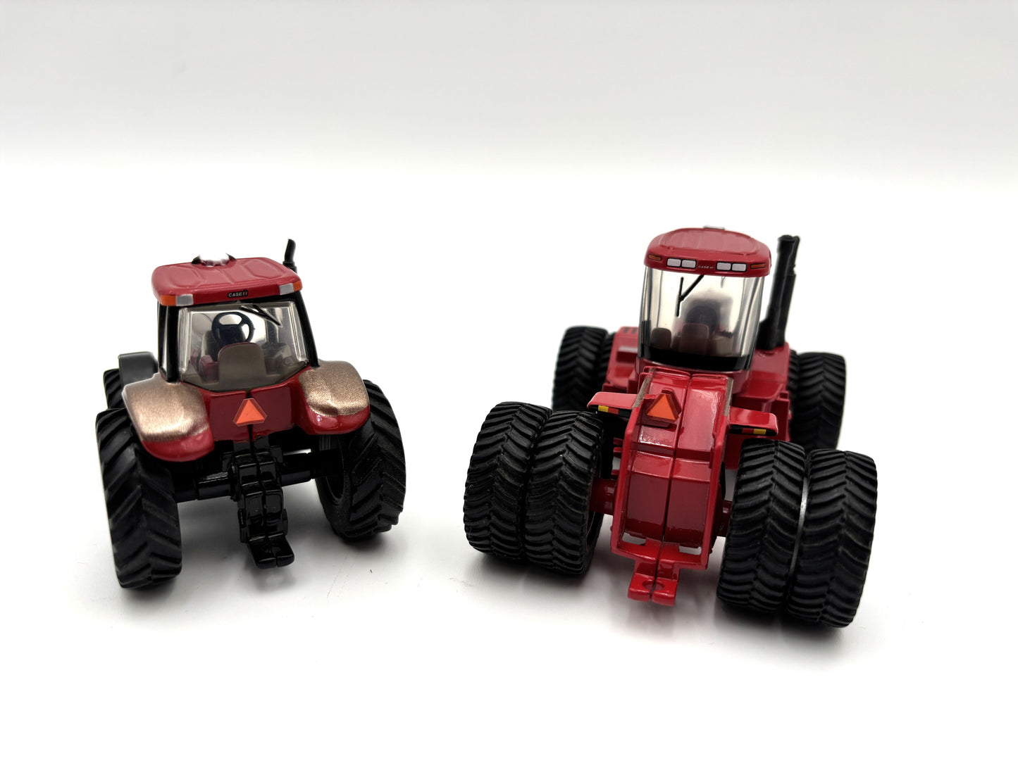 1/64 Case IH Magnum 305 and Steiger 535 Signature Set