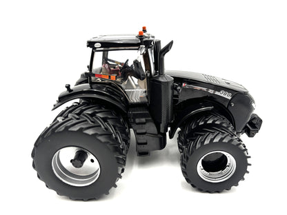 1/32 Case IH Magnum 380 Demonstrator