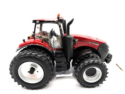 1/32 Case IH Magnum 400