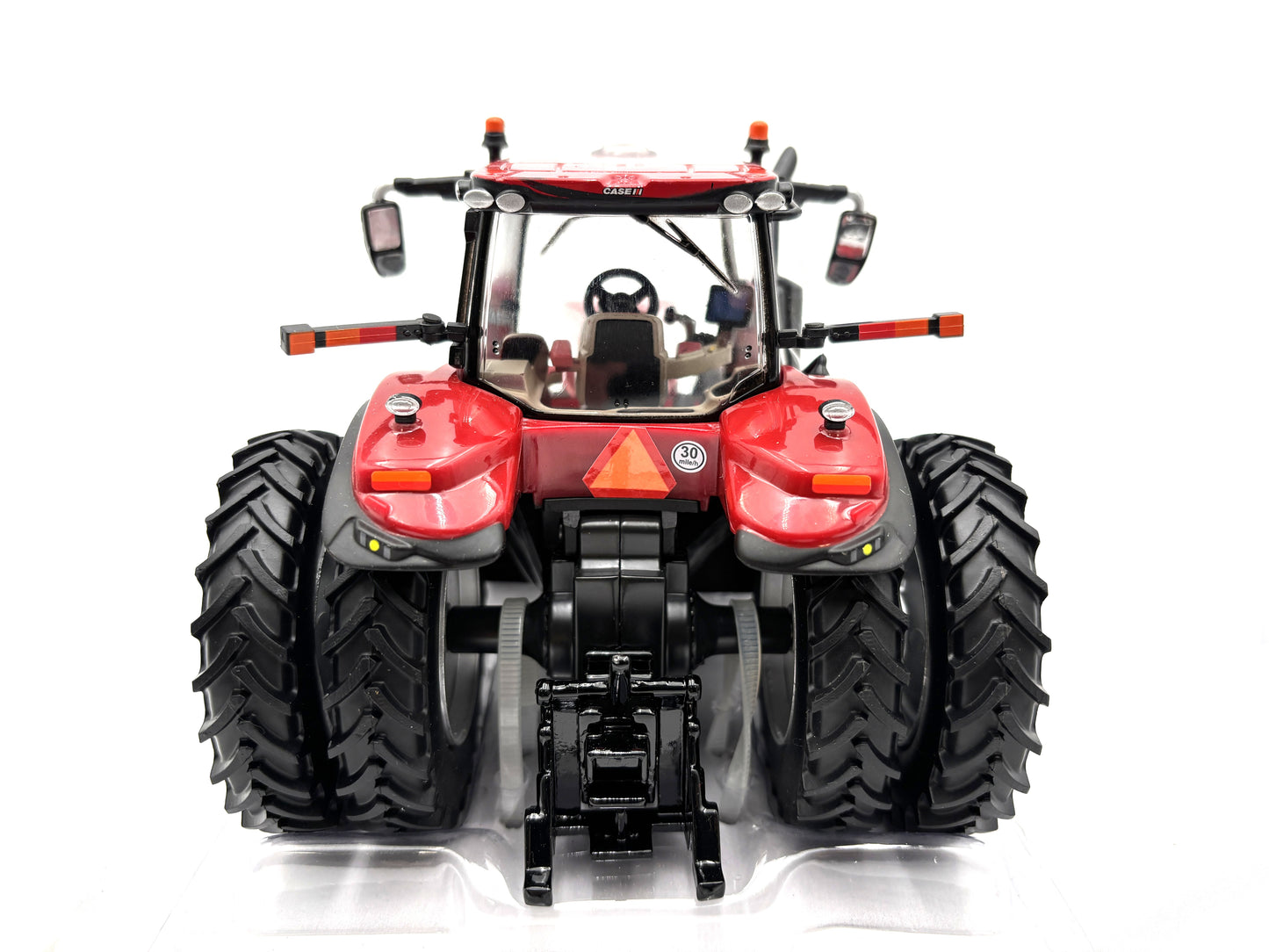 1/32 Case IH Magnum 400