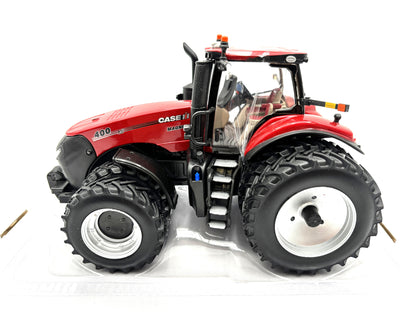 1/32 Case IH Magnum 400