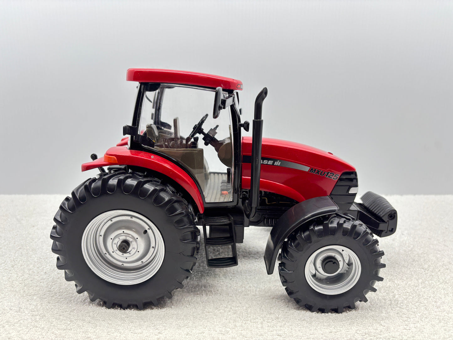 1/16 Case IH Maxxum MXU125