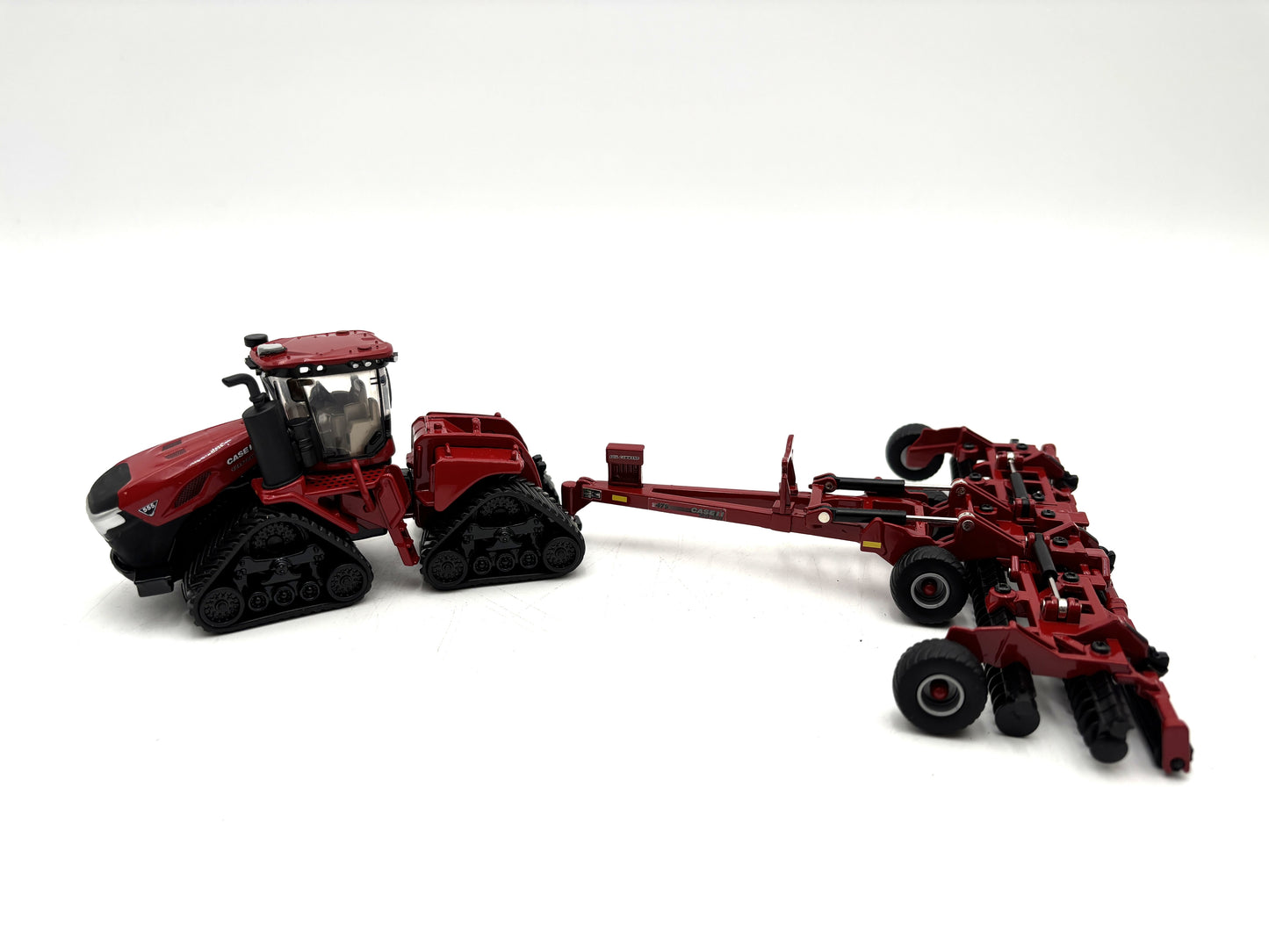 1/64 Case IH Steiger 555 Quadtrac