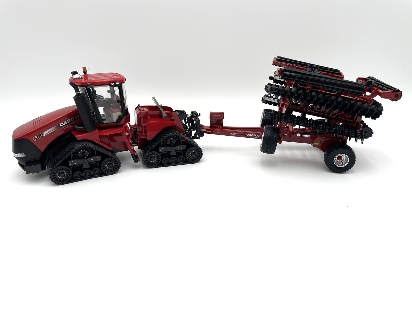 1/32 Case IH Steiger 600 QuadTrac Prestige