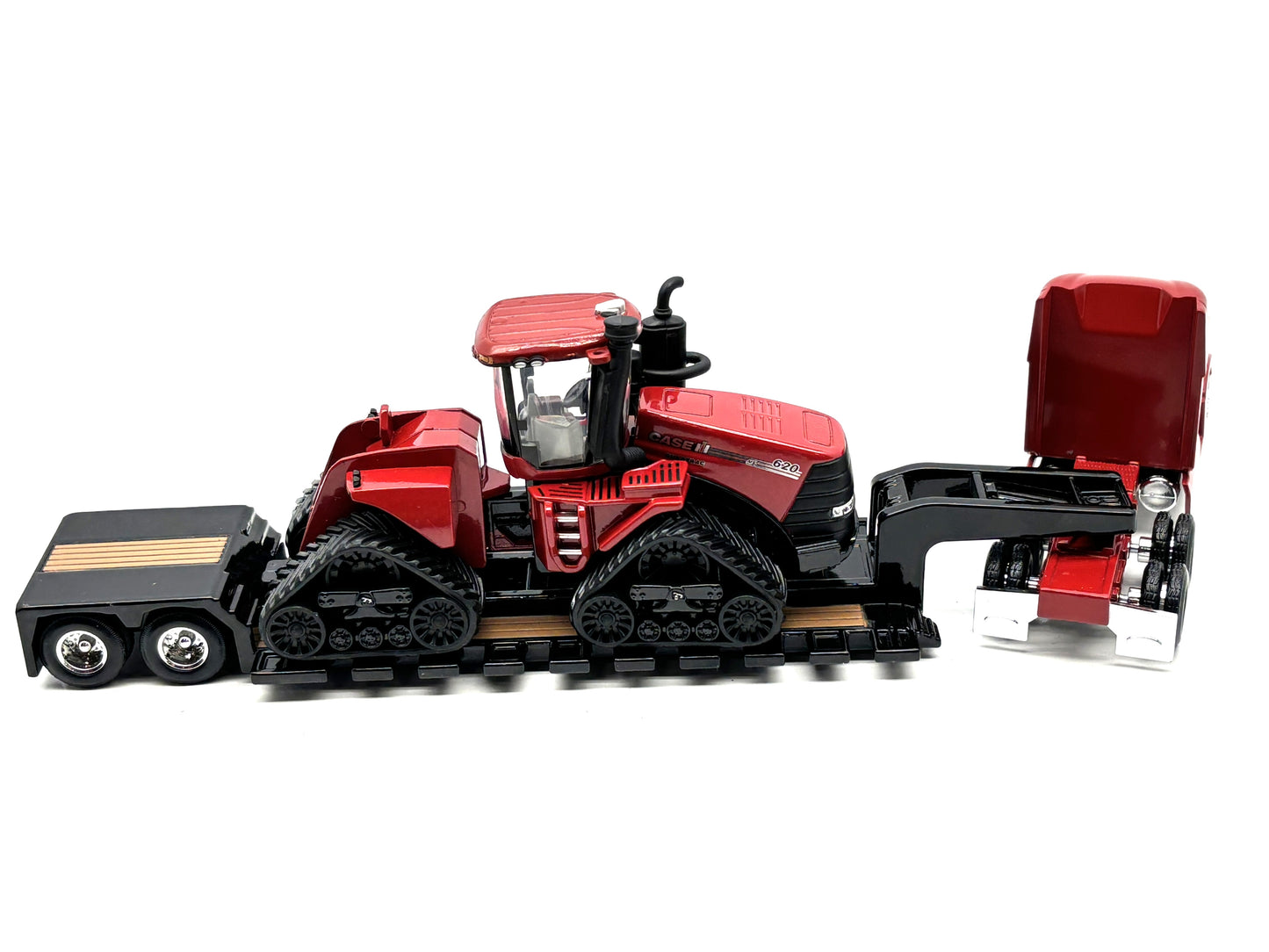 1/64 Case IH Steiger 620 Quadtrac with Semi & Lowboy Trailer