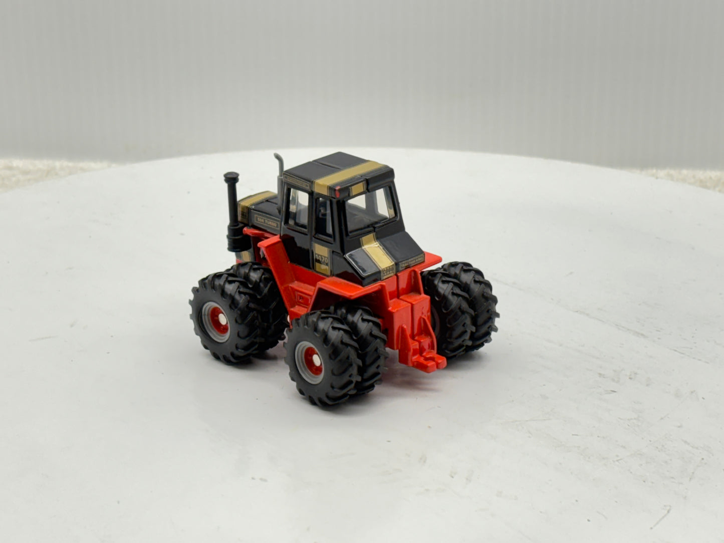 1/64 Case 1470 Black Knight