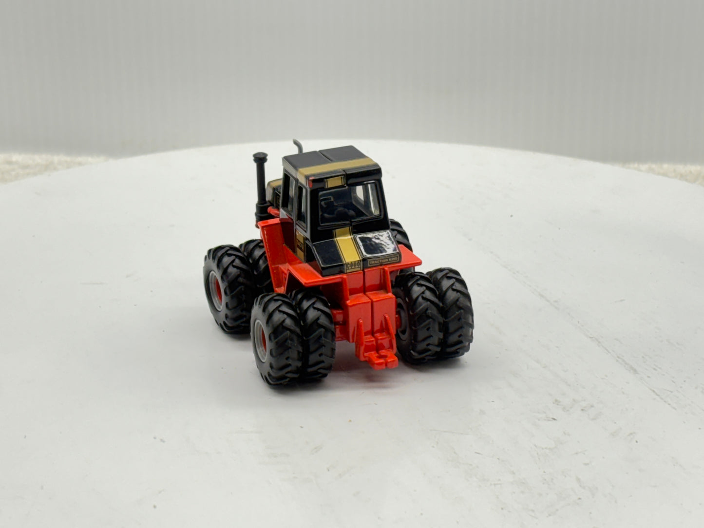 1/64 Case 1470 Black Knight