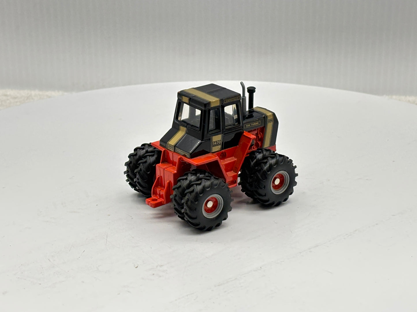 1/64 Case 1470 Black Knight