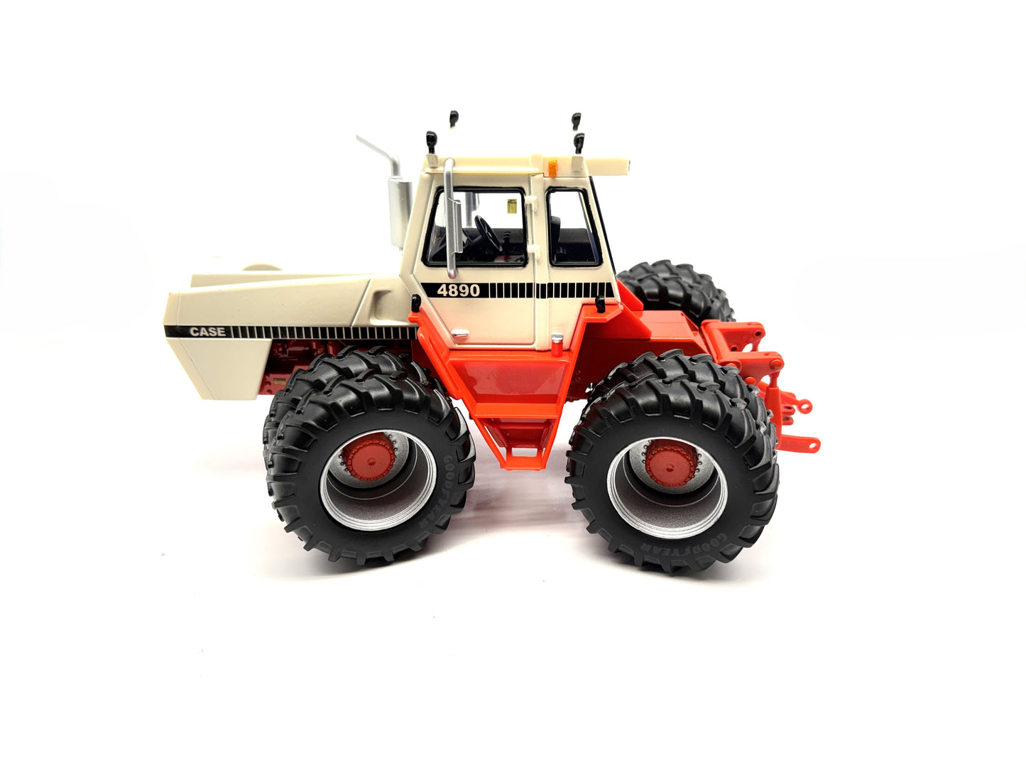 1/32 Case 4890 NFTS