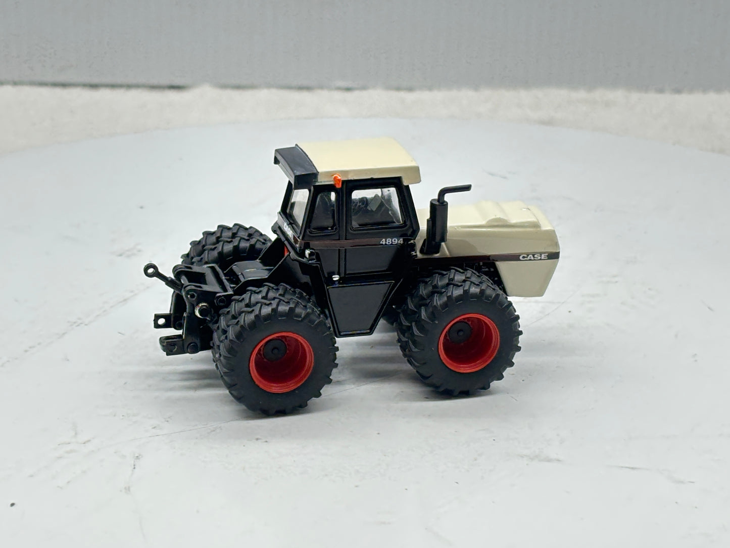1/64 Case 4894 Prestige