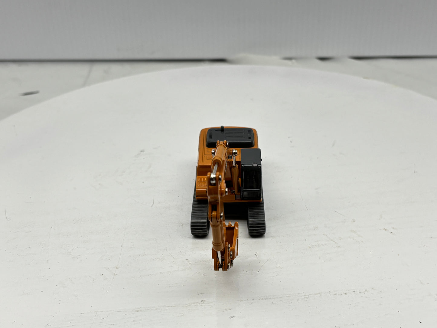 1/87 Case CX330