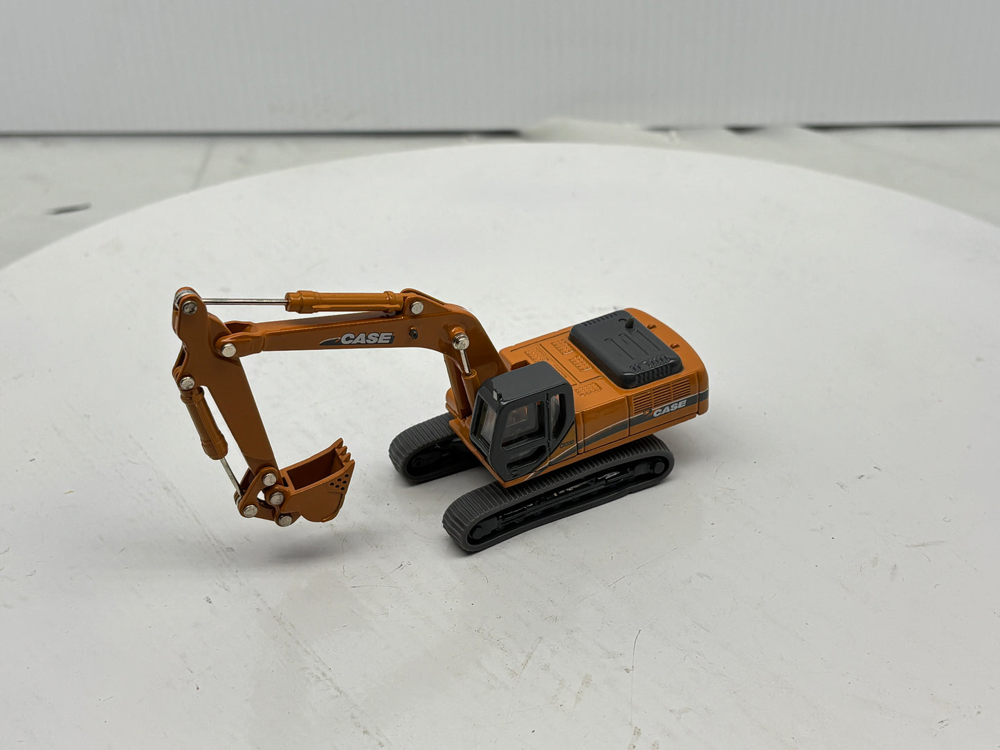 1/87 Case CX330