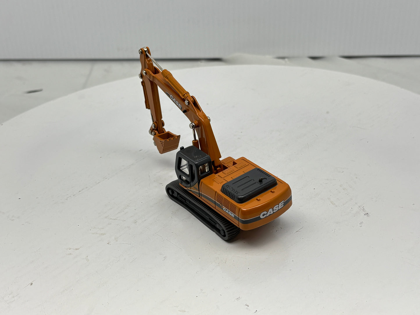 1/87 Case CX330