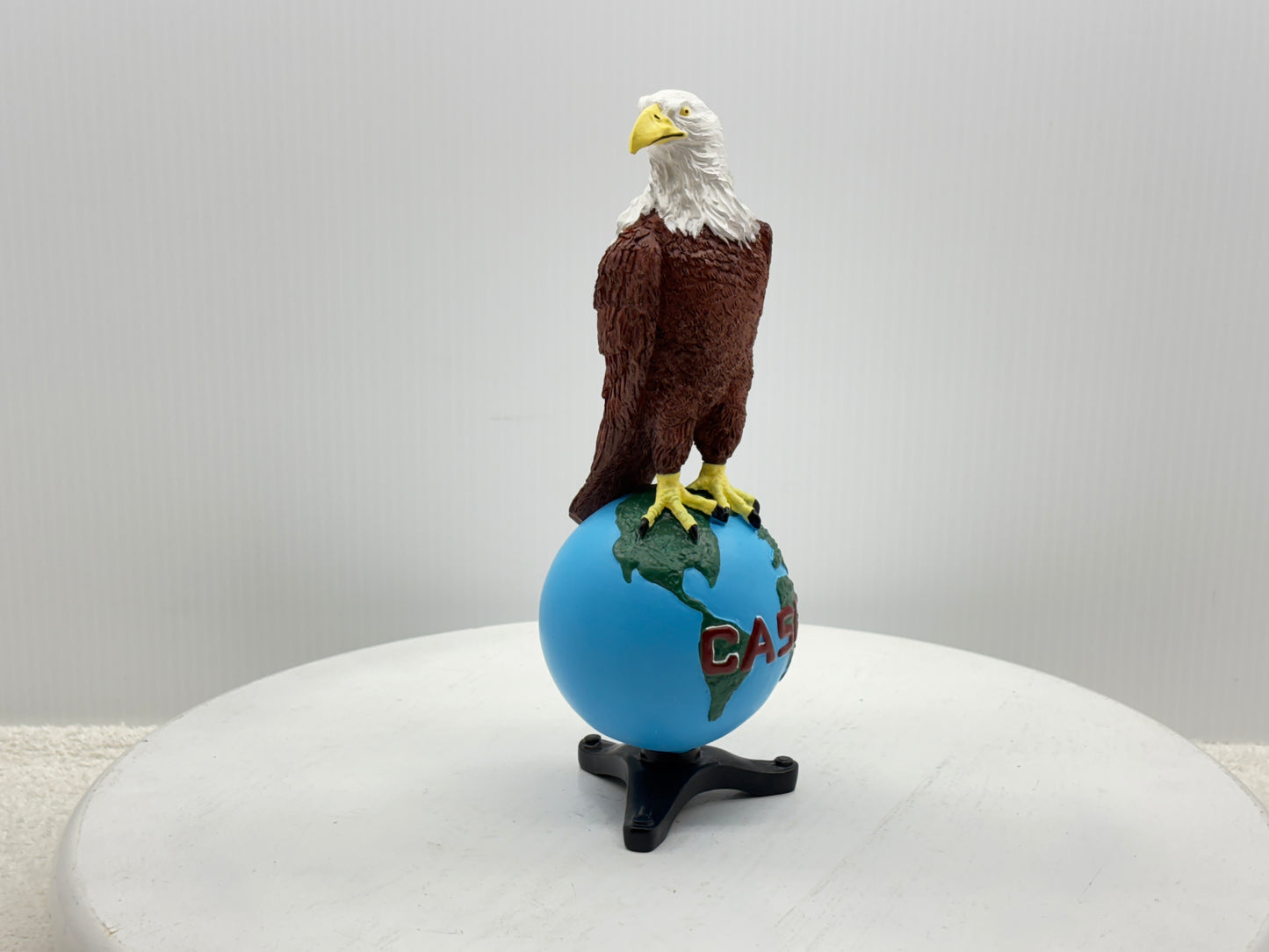 Case Eagle on Globe