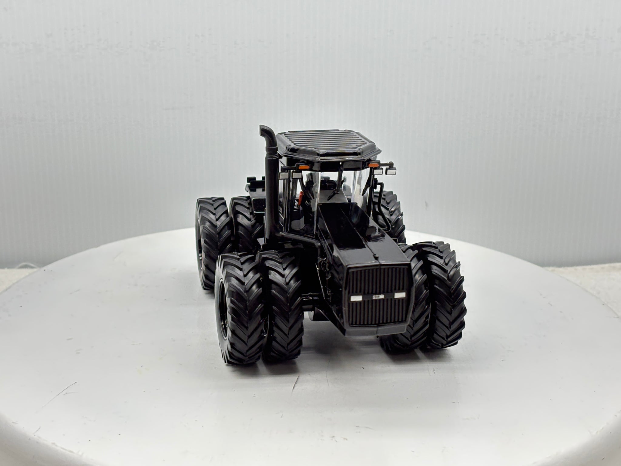 1/32 Case IH 9250 NFTM Black Chaser