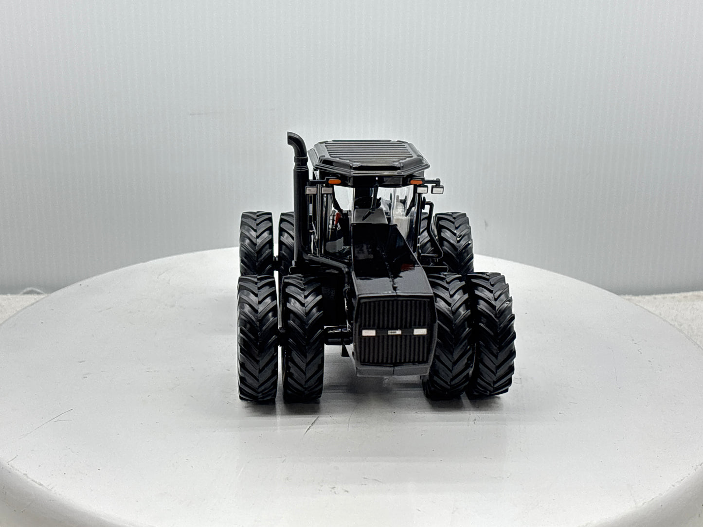 1/32 Case IH 9250 NFTM Black Chaser