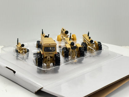 1/64 Case IH Farmall 100th Gold