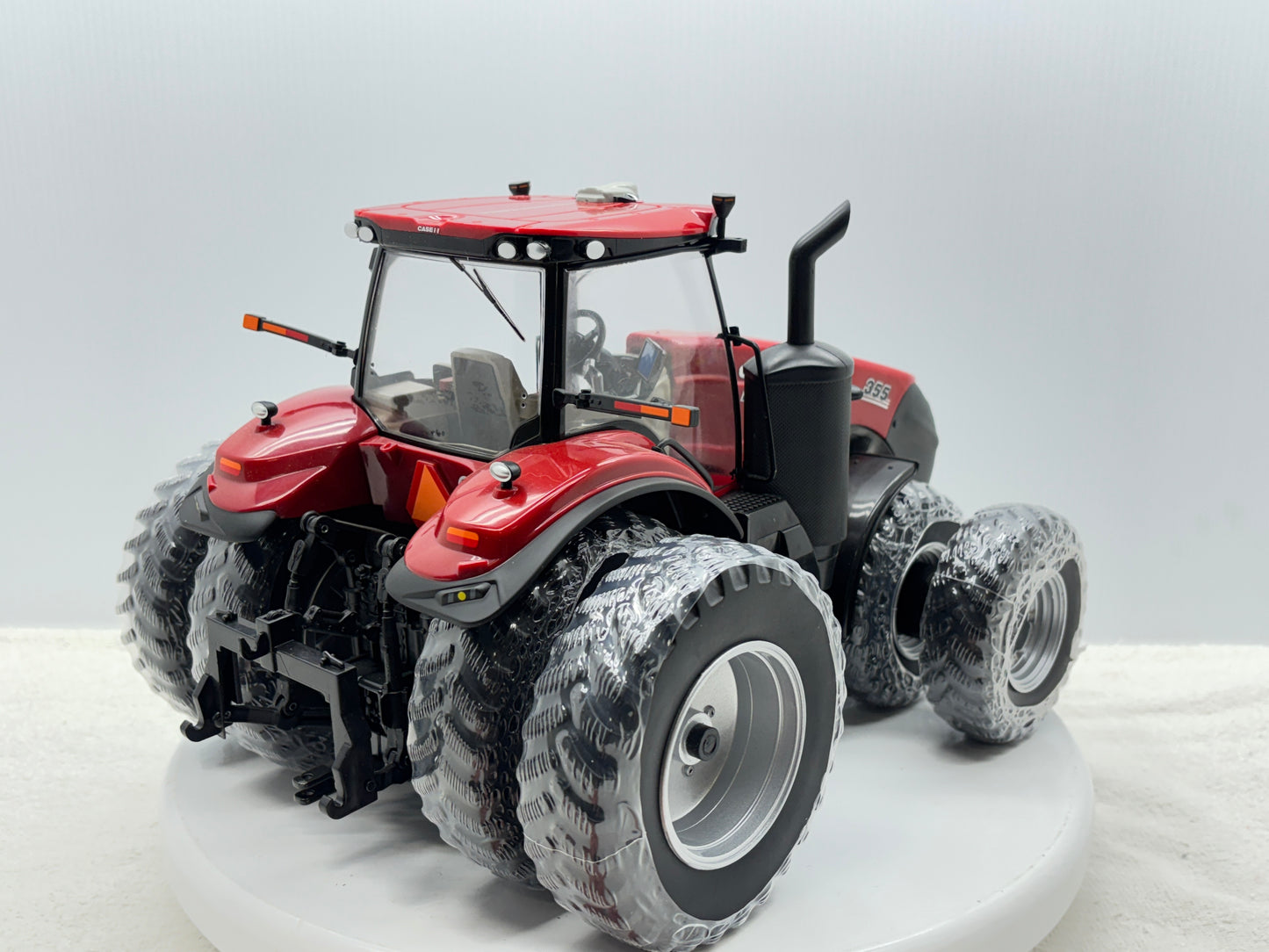 1/16 Case IH Magnum 355 Prestige