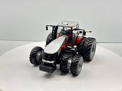 1/32 Case IH Magnum 370 Farm Show