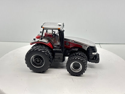 1/32 Case IH Magnum 370 Farm Show
