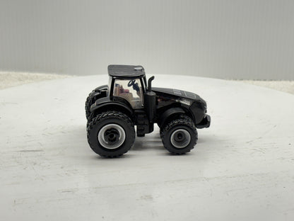 1/64 Case IH Magnum 400 Black