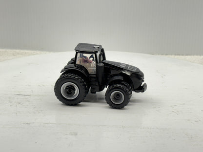 1/64 Case IH Magnum 400 Black