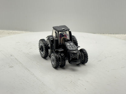 1/64 Case IH Magnum 400 Black