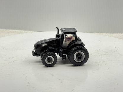 1/64 Case IH Magnum 400 Black