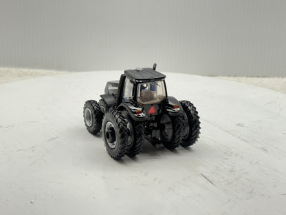 1/64 Case IH Magnum 400 Black