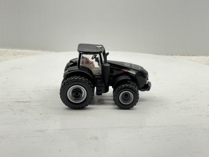 1/64 Case IH Magnum 400 Black