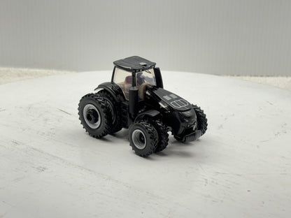 1/64 Case IH Magnum 400 Black