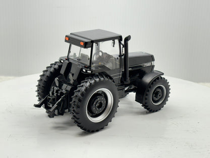 1/32 Case IH Magnum 7140 Black