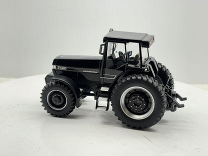 1/32 Case IH Magnum 7140 Black