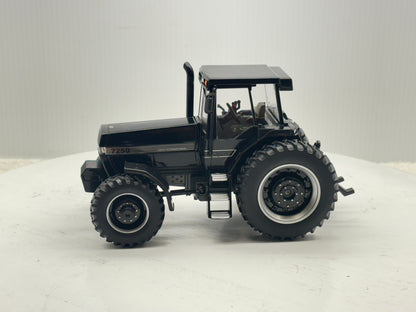 1/32 Case IH Magnum 7250