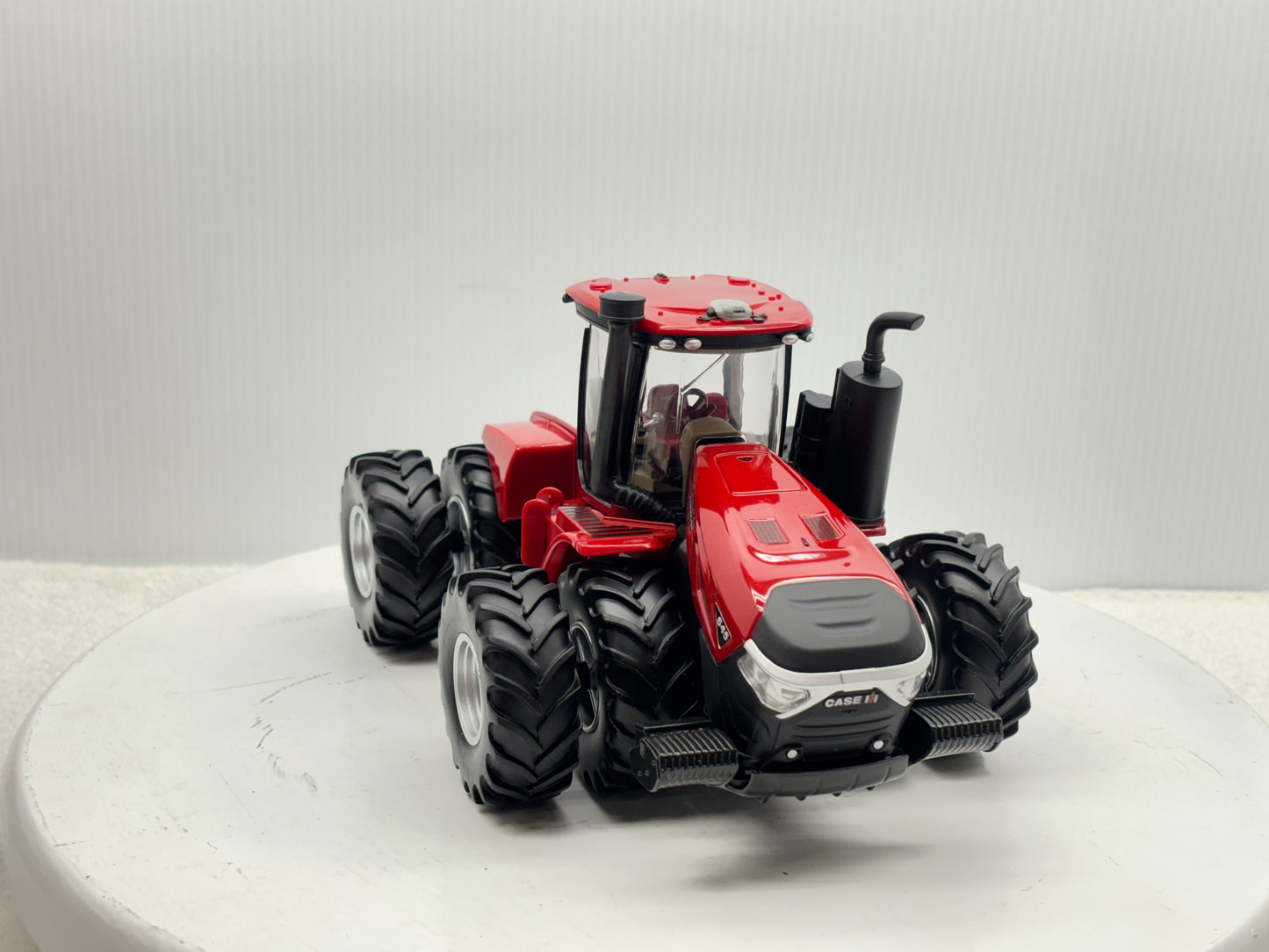 1/32 Case IH Steiger 645 Duals