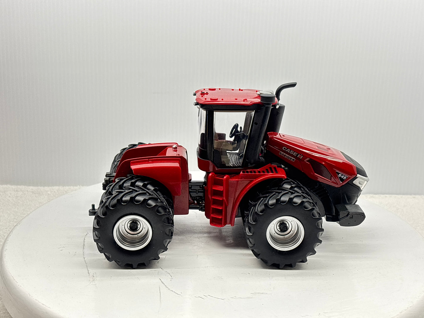1/32 Case IH Steiger 645 Duals