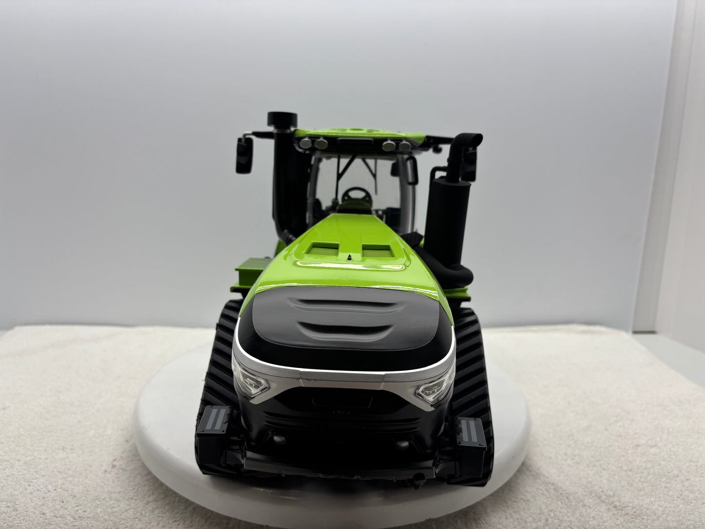 1/16 Case IH Steiger 715 Green Custom